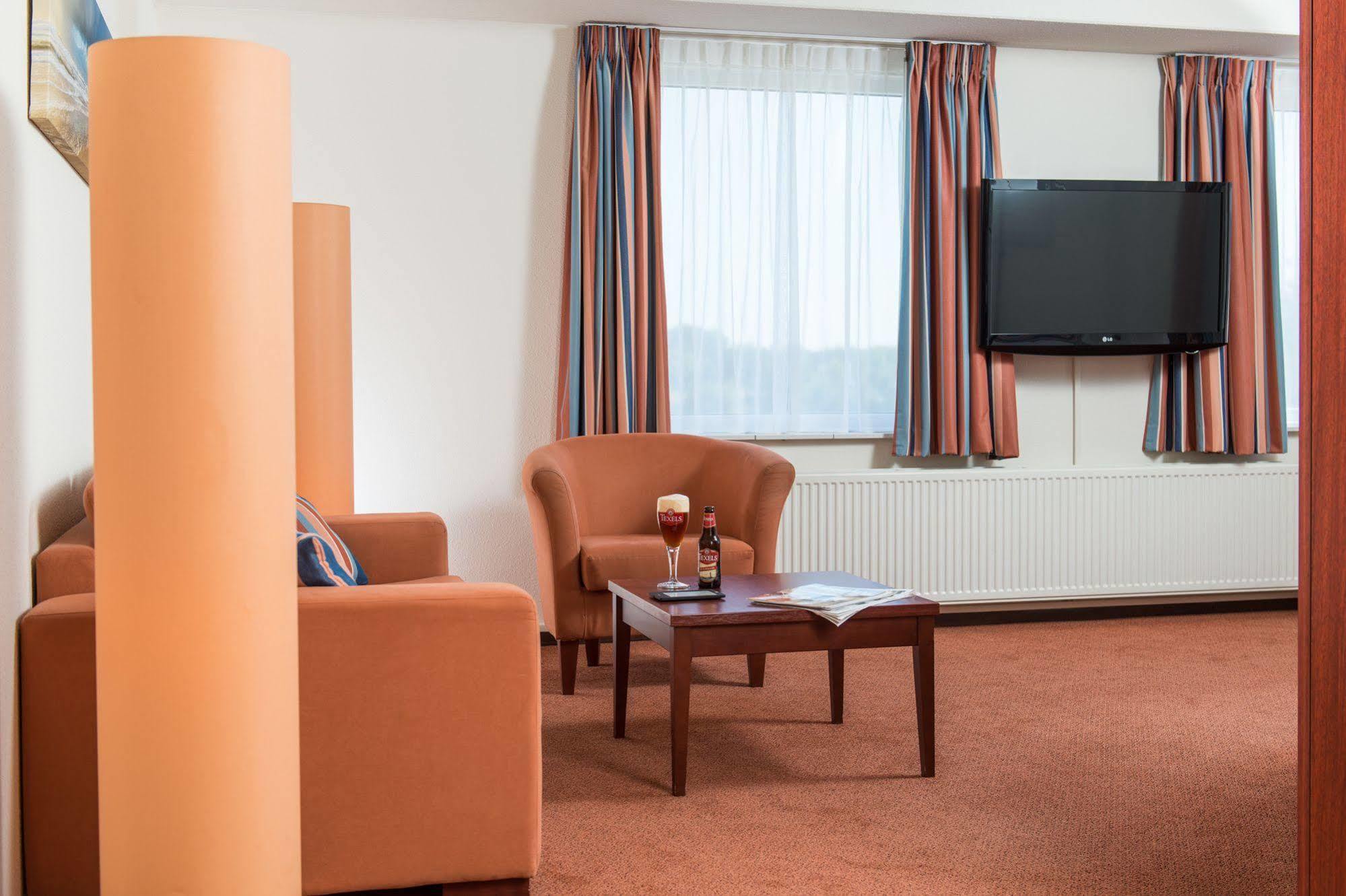 Hotel Greenside Texel De Koog Kültér fotó