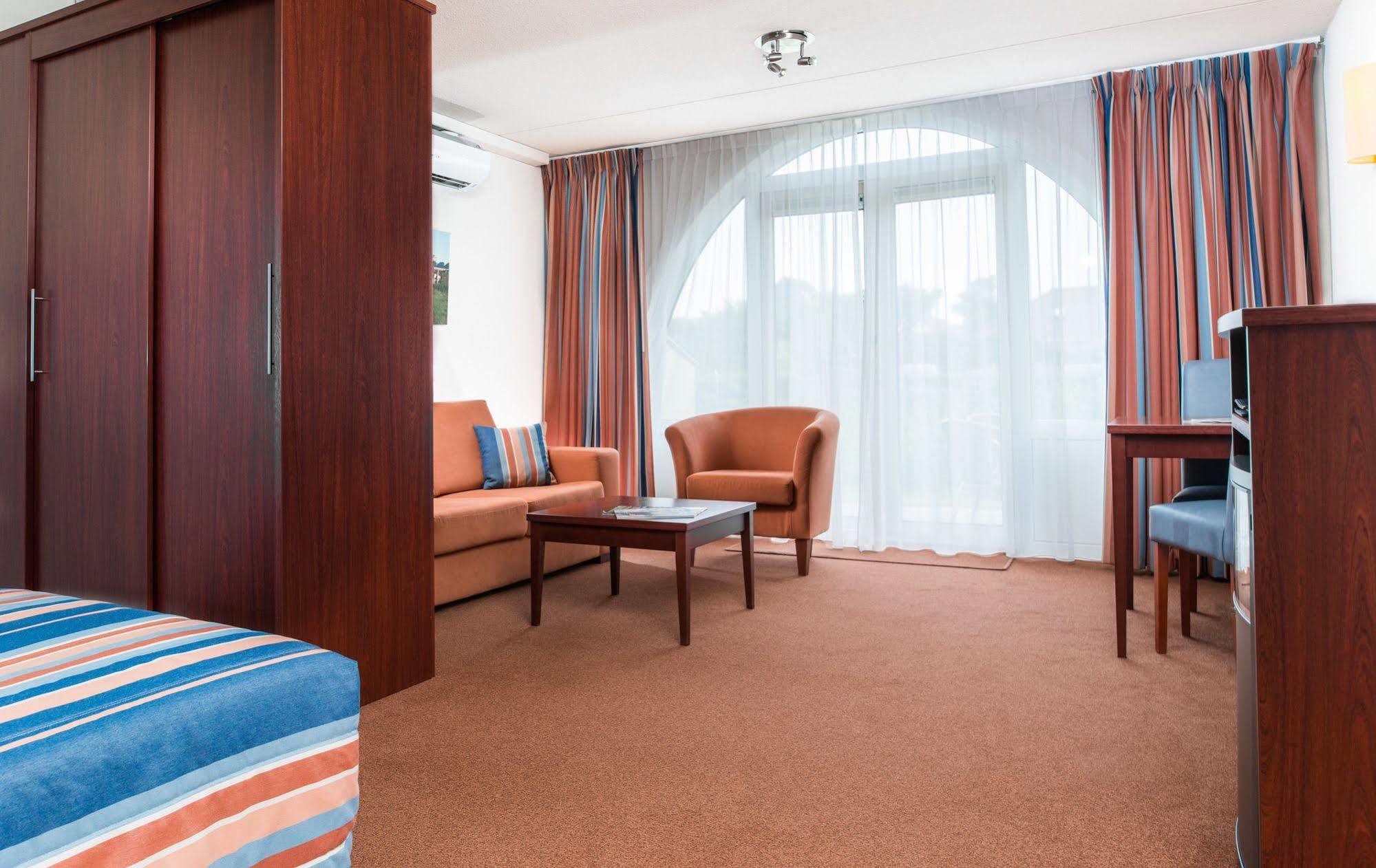 Hotel Greenside Texel De Koog Kültér fotó